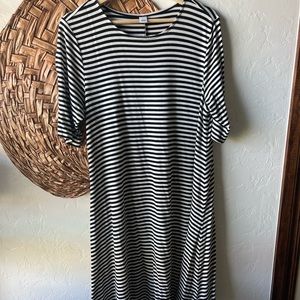 Old Navy Black & White striped swing dress